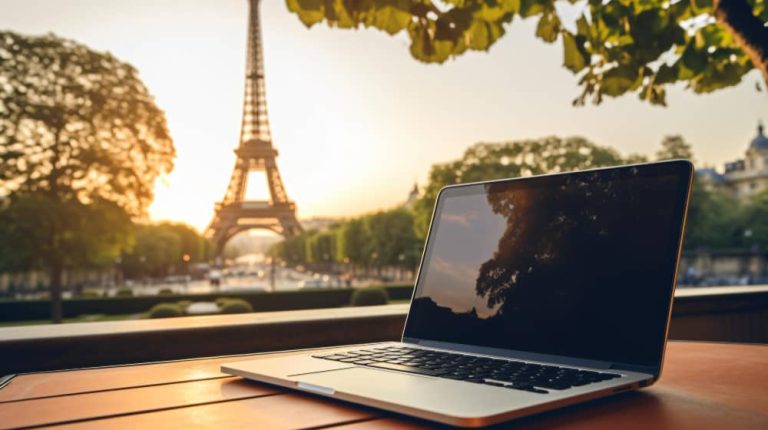 Intraparis : guide complet des services en ligne de la ville